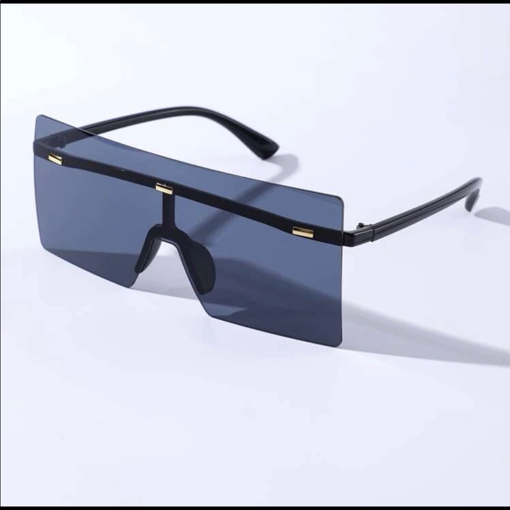Shades - Picture 2 of 3